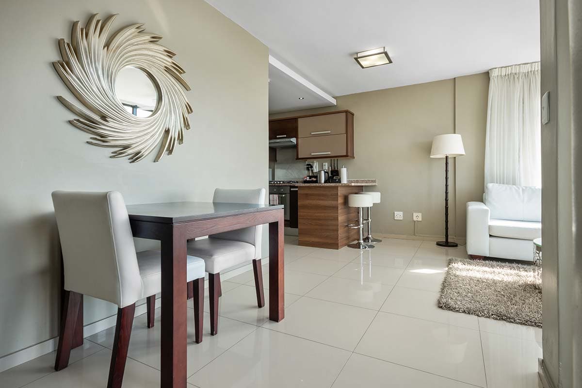 One Bedroom Luxury Suite – photo 8