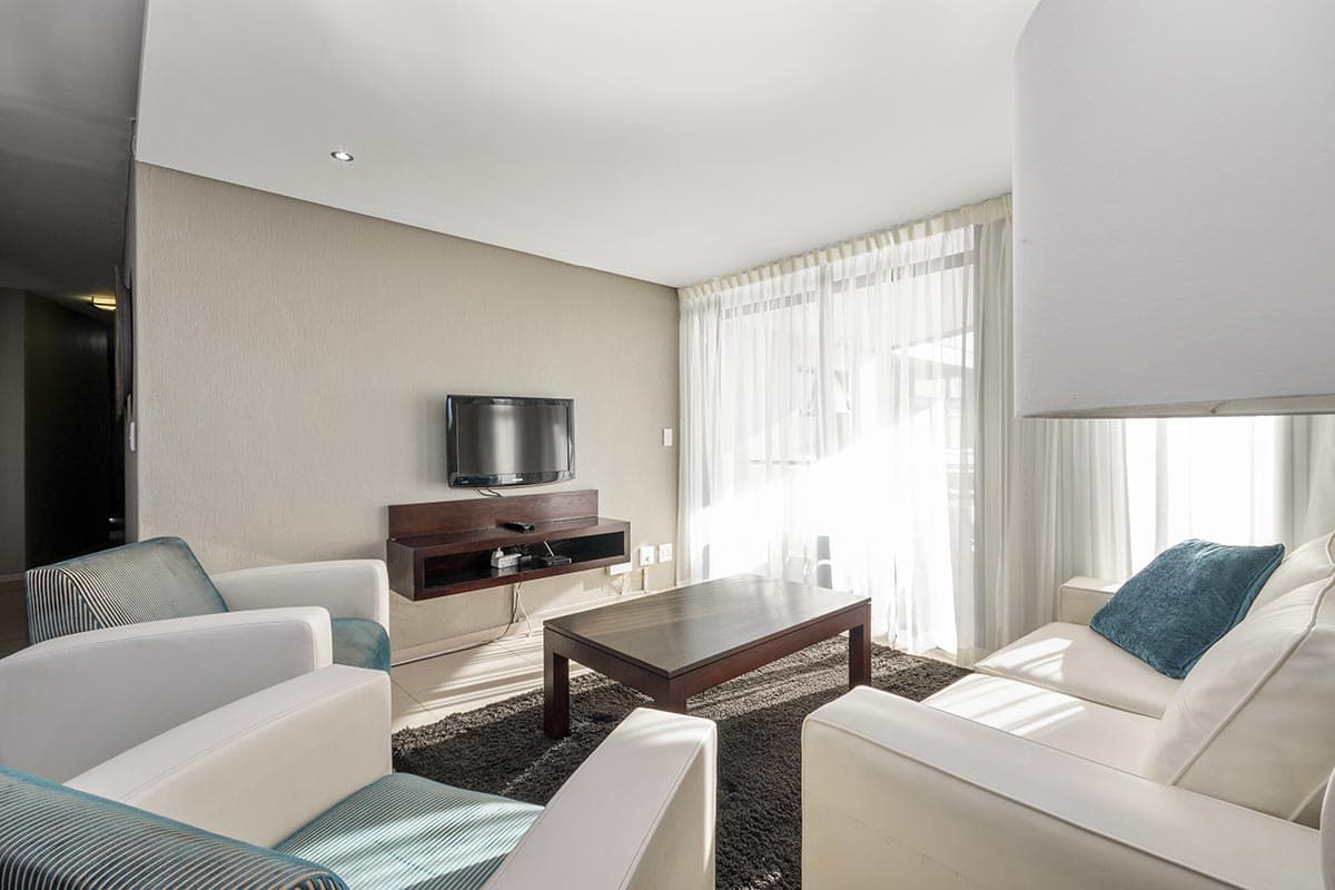 Three Bedroom Suite – photo 2