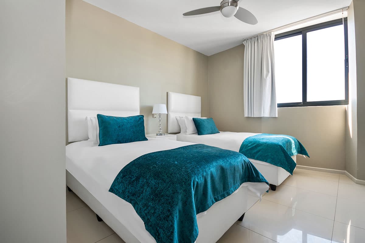 Three Bedroom Deluxe Suite – photo 14
