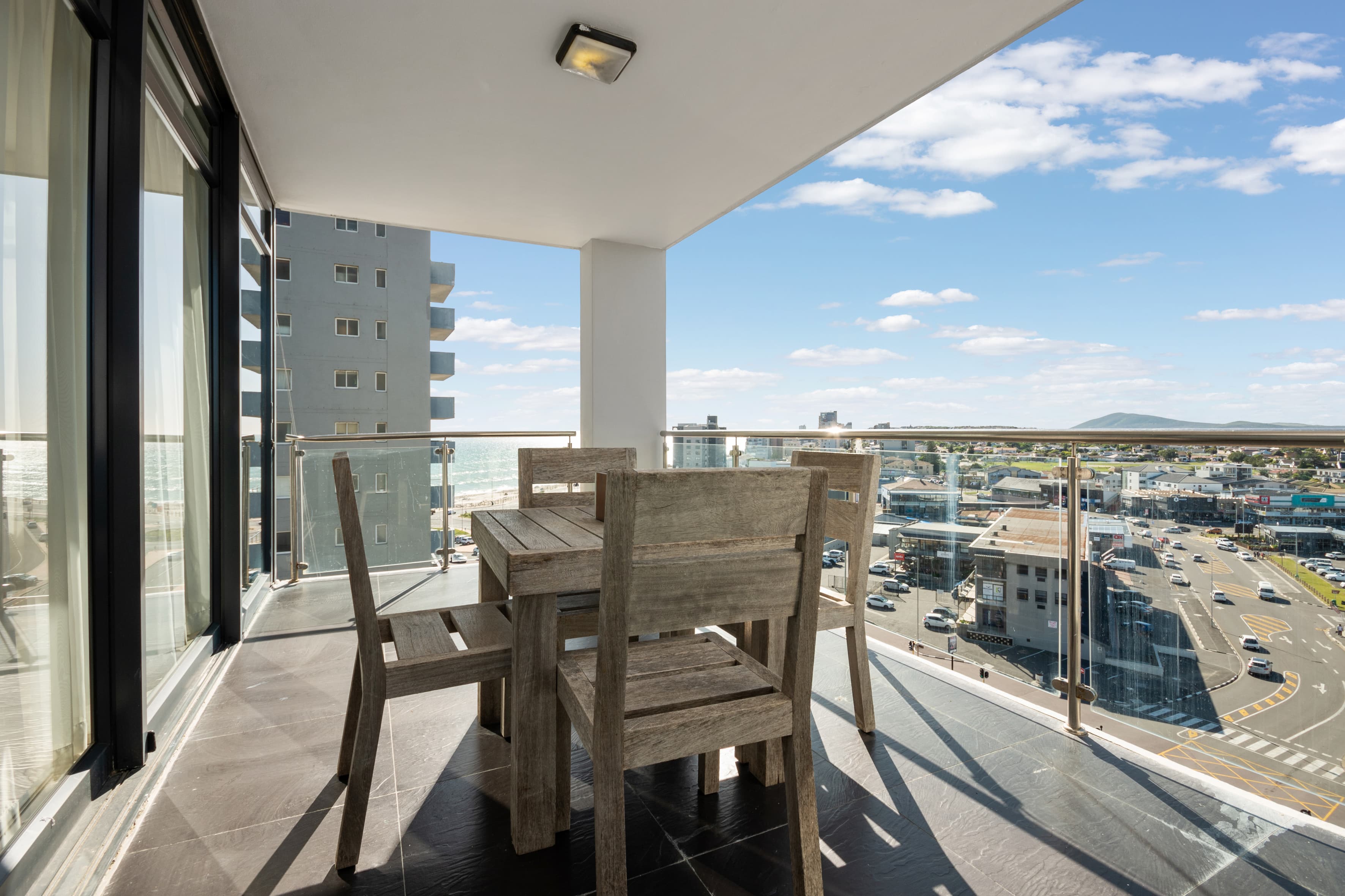 Two Bedroom Double Suite – photo 16