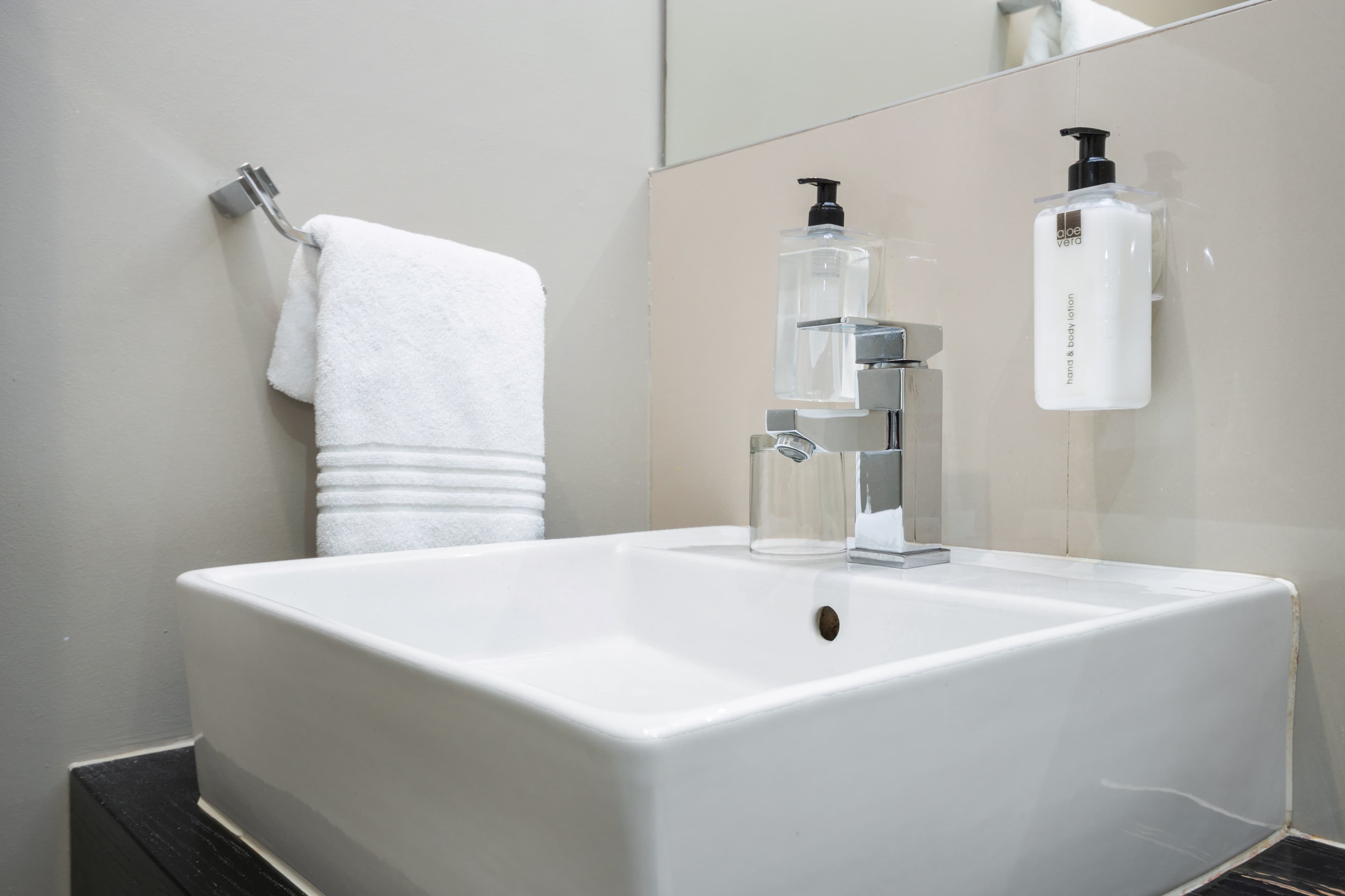 Three Bedroom Luxury Suite – photo 11