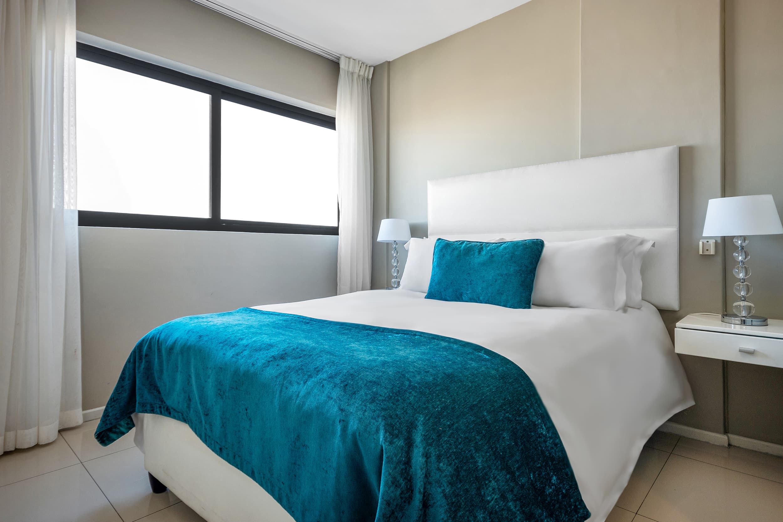 Three Bedroom Deluxe Suite – photo 12