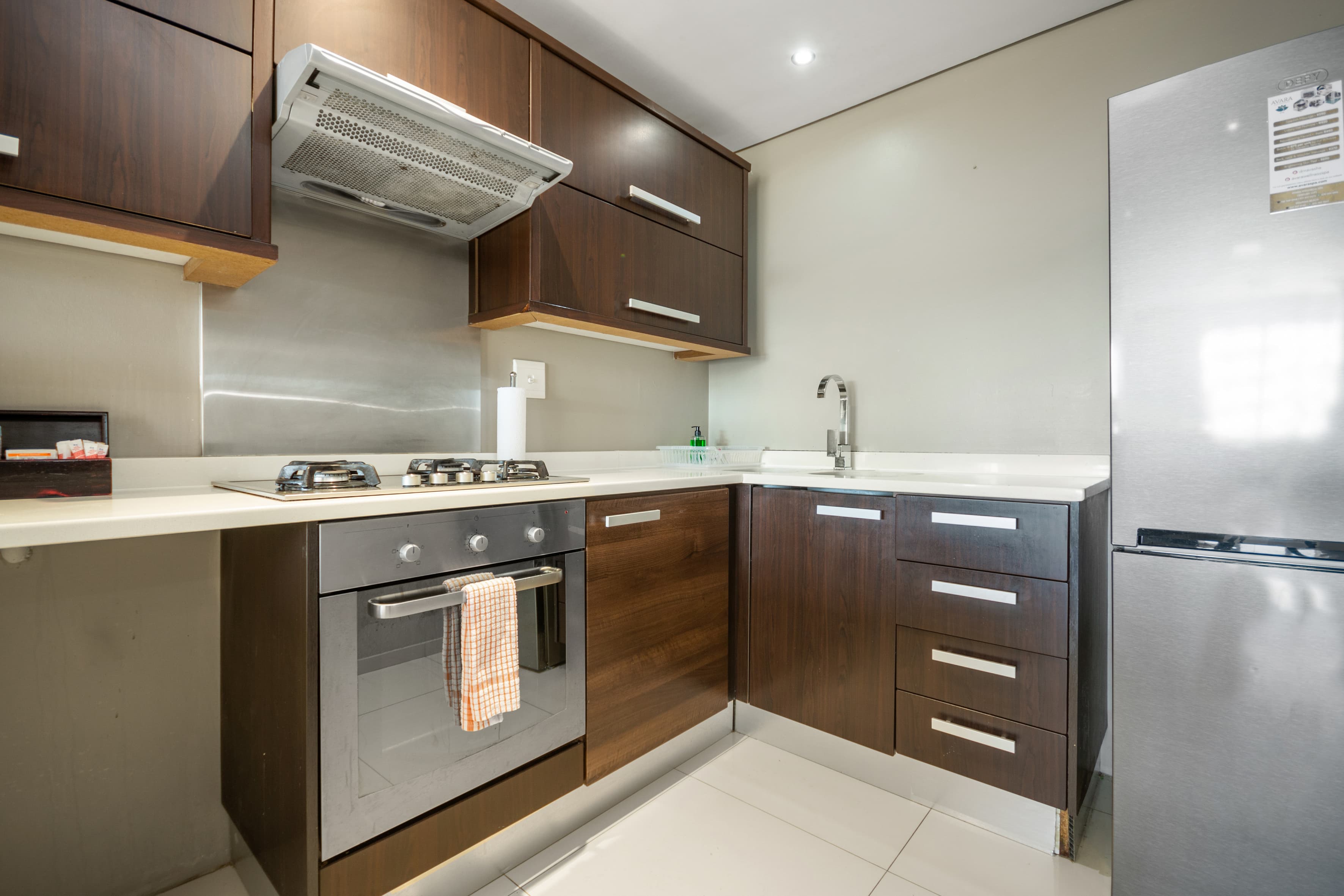 Three Bedroom Deluxe Suite – photo 8