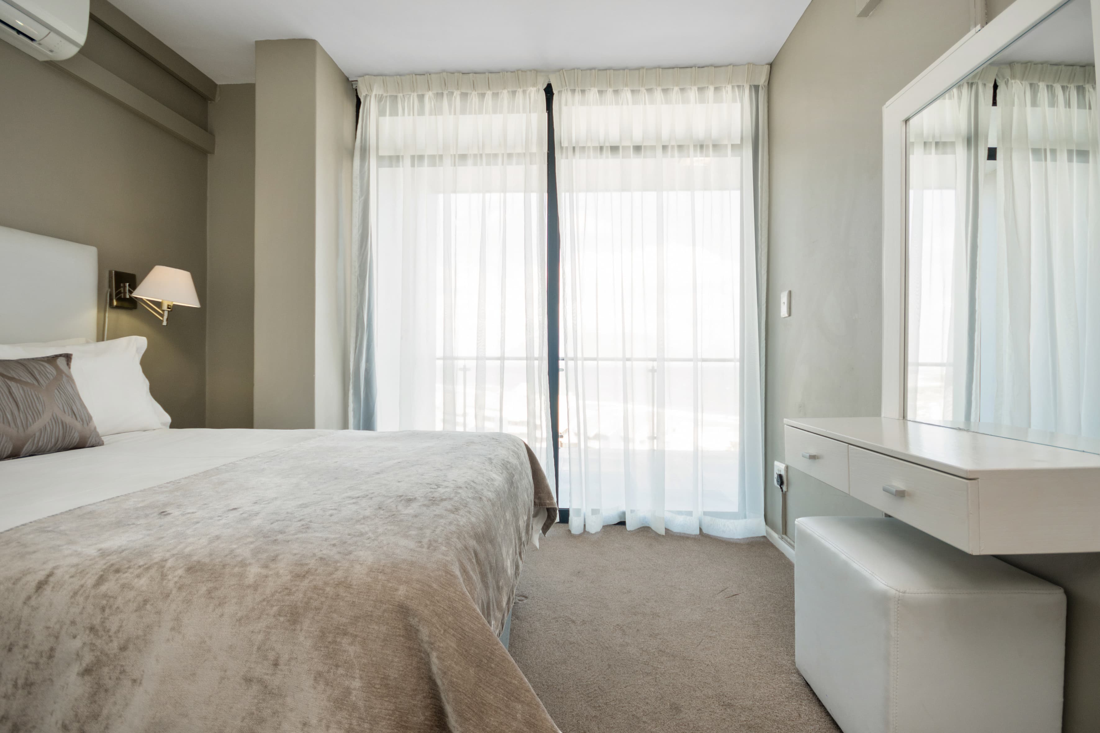 Three Bedroom Premium Suites – photo 9